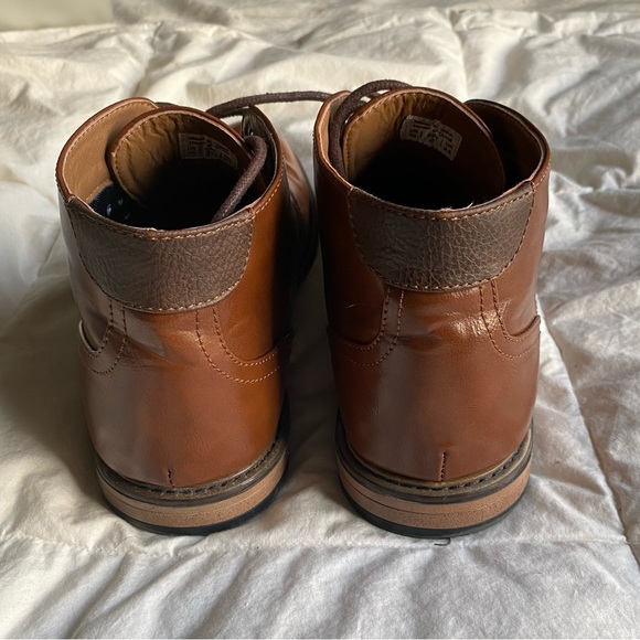 Madden size 10 men’s dress shoe. Only worn a few times. Excellent condition. - Picture 3 of 5